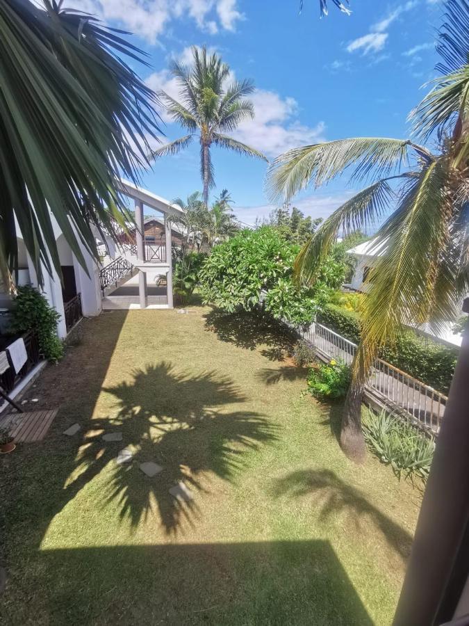 Cassiopee Apartment Saint-Gilles Les Bains Exterior photo