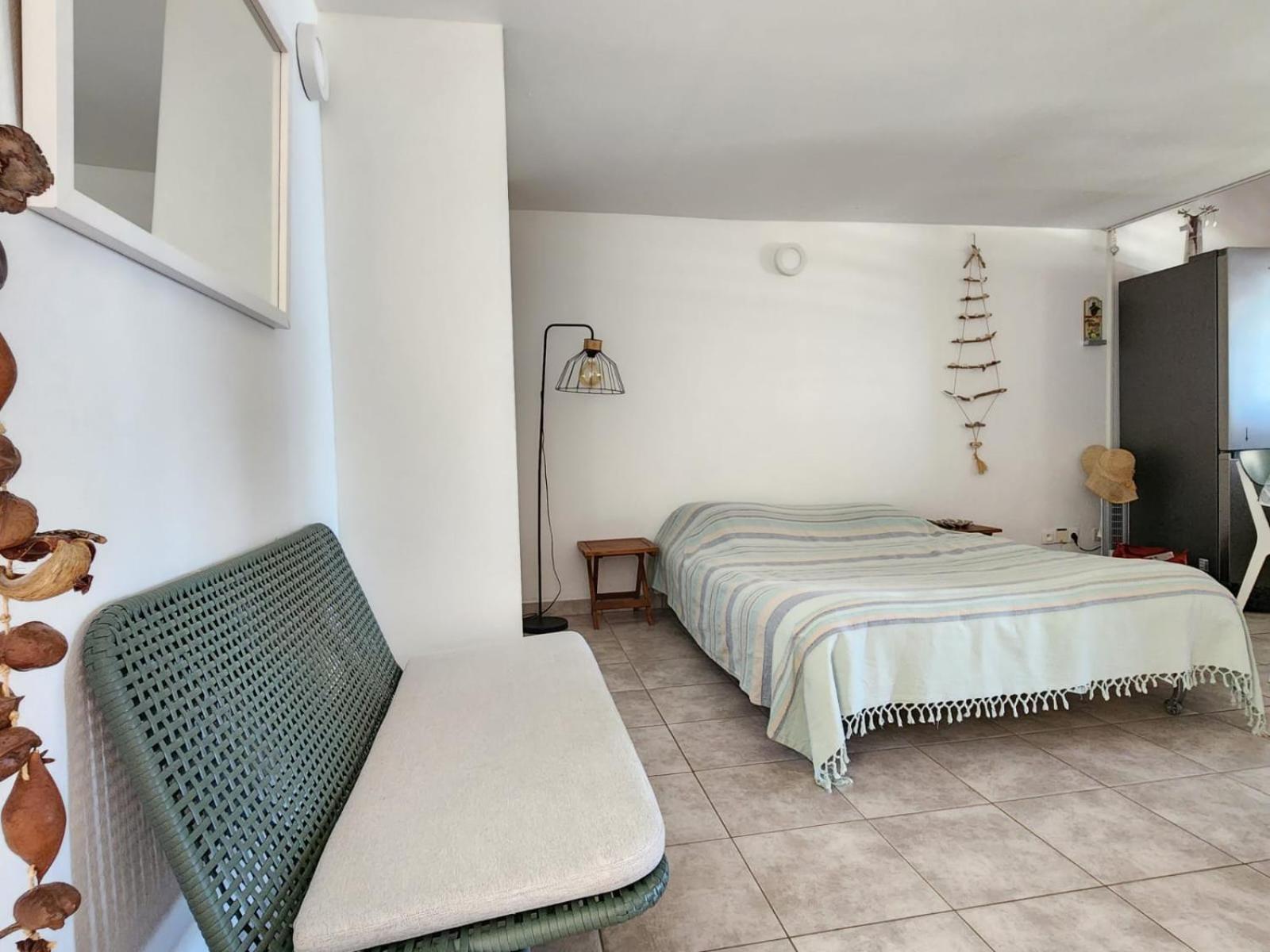Cassiopee Apartment Saint-Gilles Les Bains Exterior photo